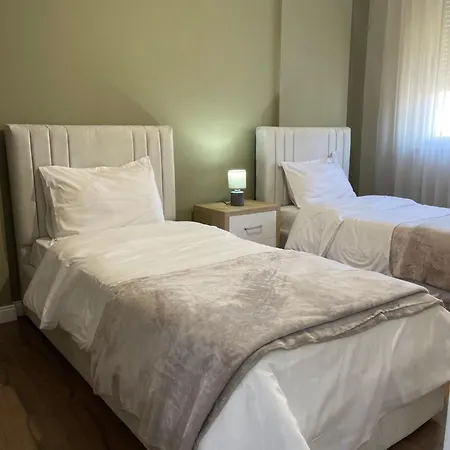 Appartement Spacious With Balcony