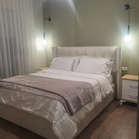 Spacious With Balcony Daire *